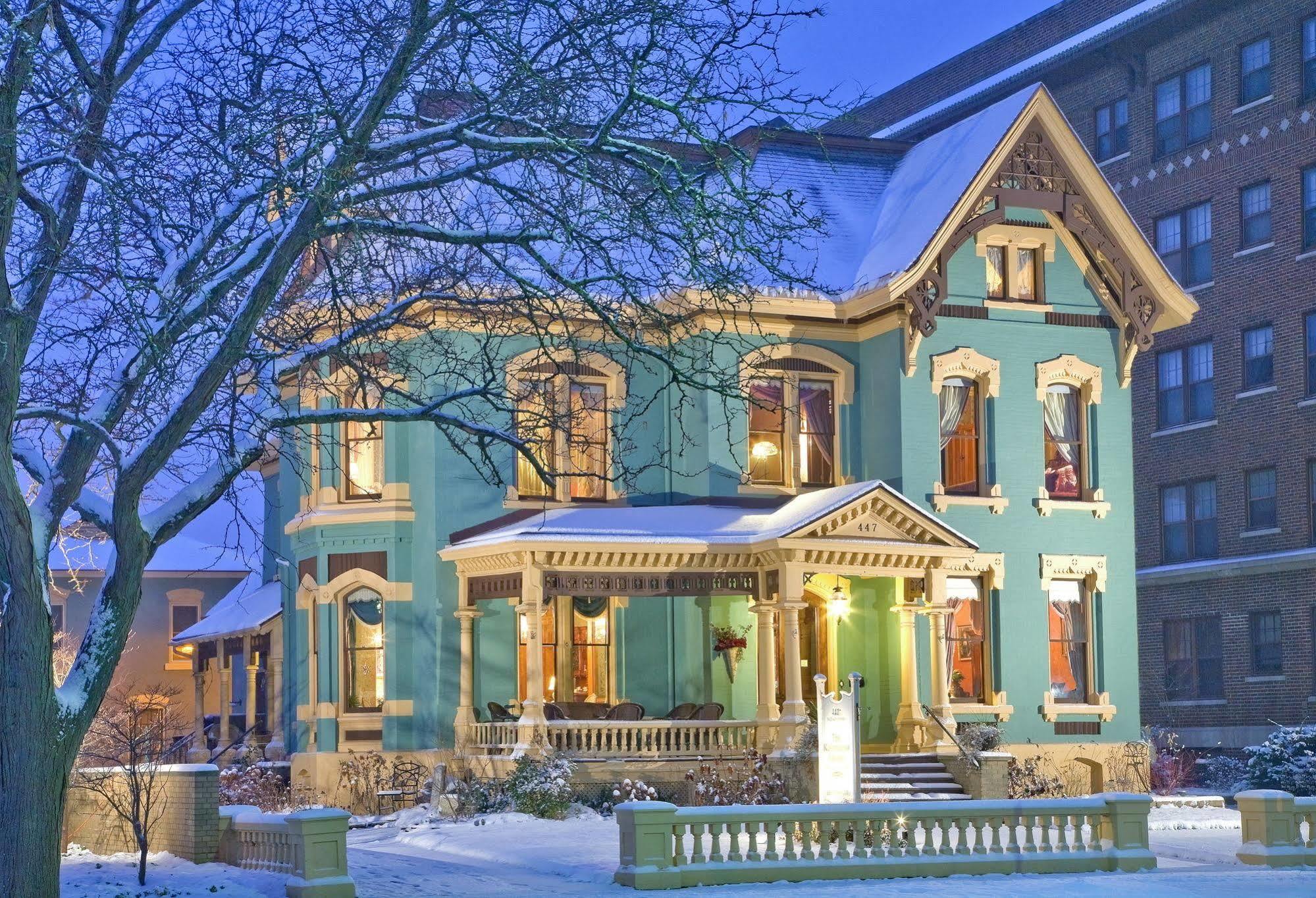 Kalamazoo House Bed & Breakfast Exterior photo